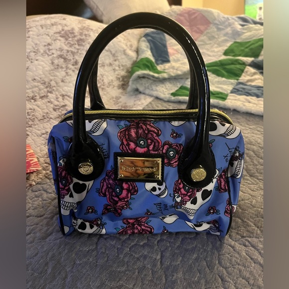 Betsey Johnson Handbags - Betsy Johnson tote/makeup bag